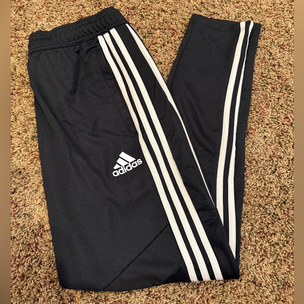 Adidas joggers